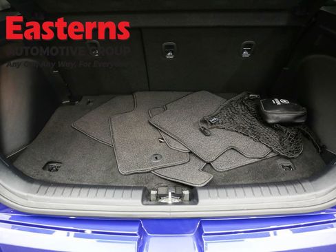 Used 2025 Hyundai Venue SEL image 9