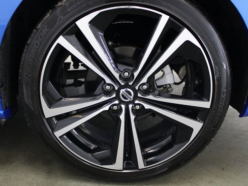 Used 2022 Nissan Sentra SR image 8