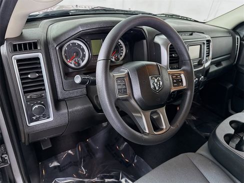 Used 2024 RAM 1500 Classic SLT image 17