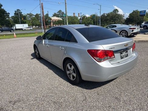 Used 2016 Chevrolet Cruze LT FWD image 7