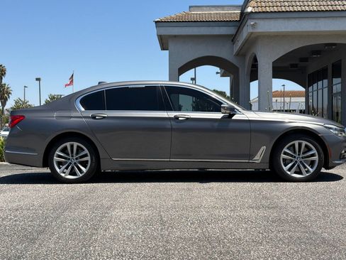 Used 2016 BMW 750i xDrive AWD/4WD image 3