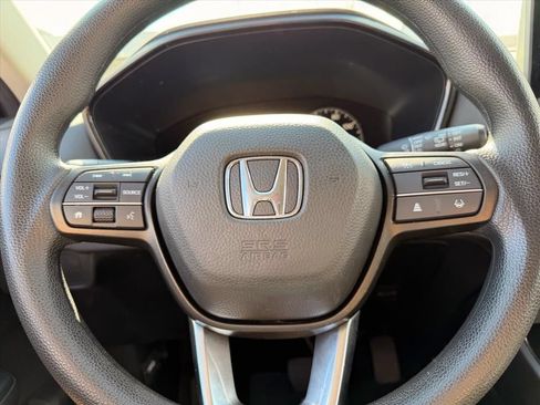 Used 2024 Honda CR-V LX image 17