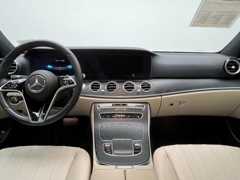 Used 2023 Mercedes-Benz E 350 4MATIC Sedan image 10