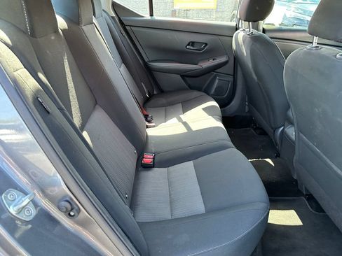 Used 2024 Nissan Sentra SV FWD image 19