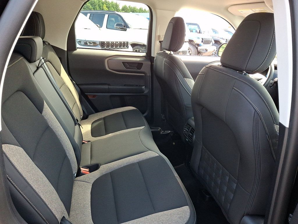 Used 2025 Ford Bronco Sport Big Bend AWD/4WD image 15