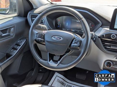 Certified 2023 Ford Escape Active AWD/4WD image 18