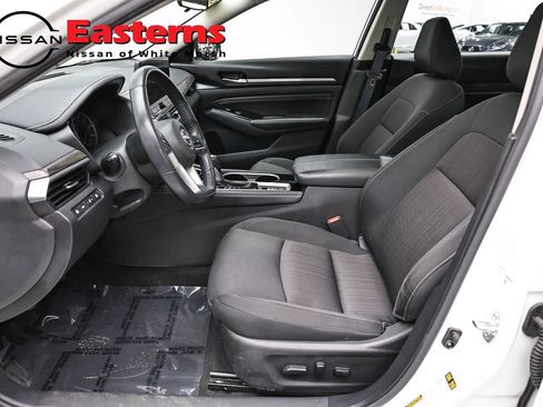 Used 2023 Nissan Altima 2.5 SV w/ SV Premium Package AWD/4WD image 14