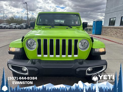 Used 2021 Jeep Wrangler Unlimited Sahara w/ Uconnect 4C Nav & Sound Group AWD/4WD image 8