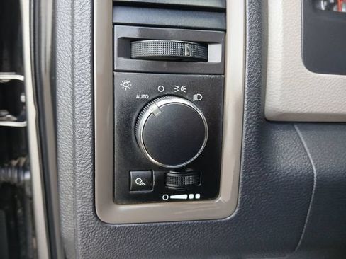 Used 2012 RAM 3500 ST w/ Chrome Appearance Group AWD/4WD image 17