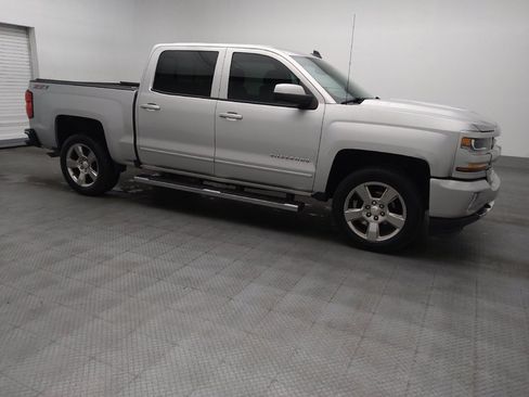 Used 2017 Chevrolet Silverado 1500 LT w/ All Star Edition AWD/4WD image 11