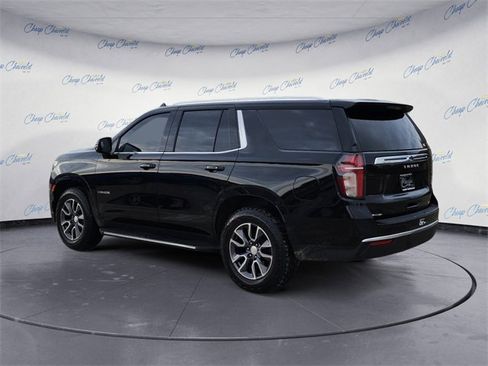 Used 2021 Chevrolet Tahoe LT w/ LT Signature Package image 3