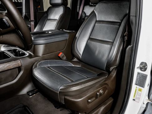 Used 2022 GMC Sierra 2500 Denali w/ Denali Ultimate Package AWD/4WD image 29