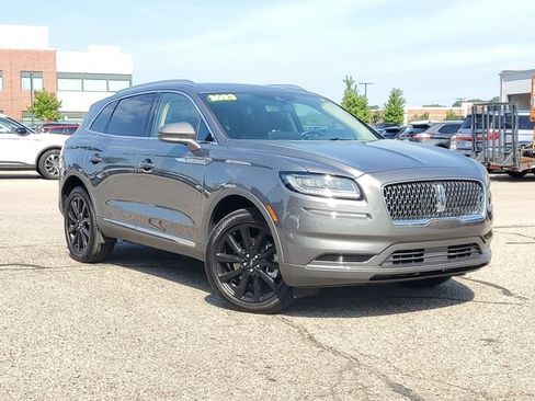 Certified 2023 Lincoln Nautilus Reserve w/ Monochromatic Package AWD/4WD image 1
