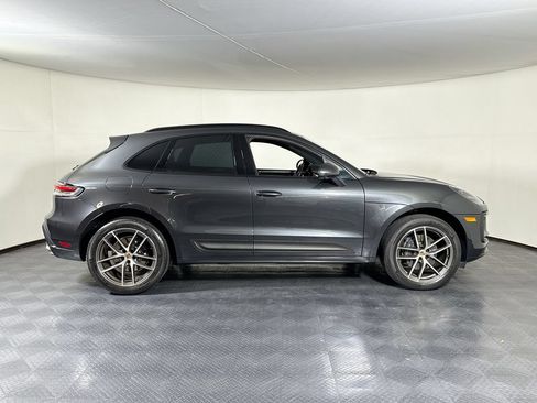 Certified 2023 Porsche Macan AWD/4WD image 8