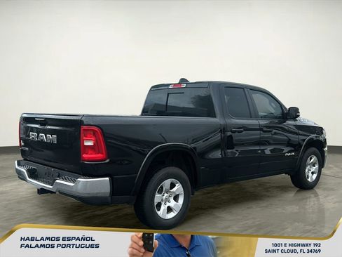 Used 2025 RAM 1500 Big Horn RWD image 6