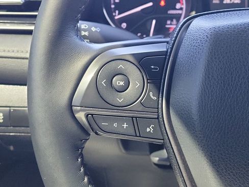 Certified 2022 Toyota Camry SE image 25