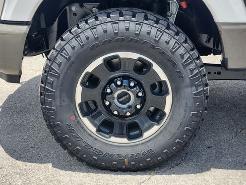 New 2026 Ford F350 King Ranch w/ Tremor Off-Road Package AWD/4WD image 7