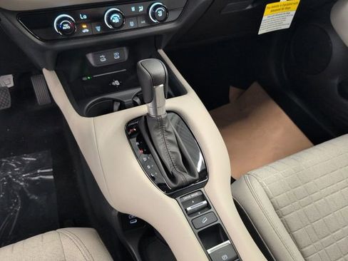 Used 2026 Honda HR-V LX image 19