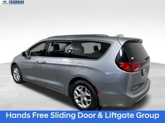 Used 2019 Chrysler Pacifica Touring-L Plus w/ Advanced Safetytec Group FWD video 3