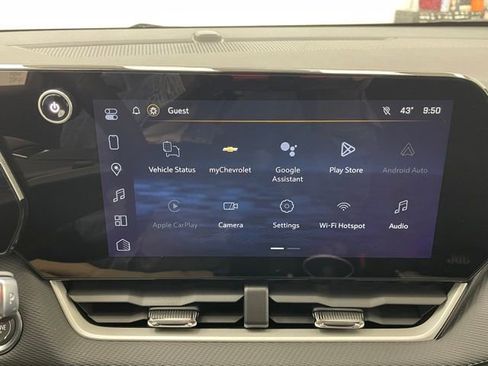 New 2026 Chevrolet Equinox LT image 3