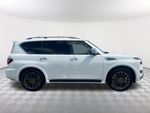 Used 2024 Nissan Armada Platinum w/ Captain's Chairs Package RWD image 4