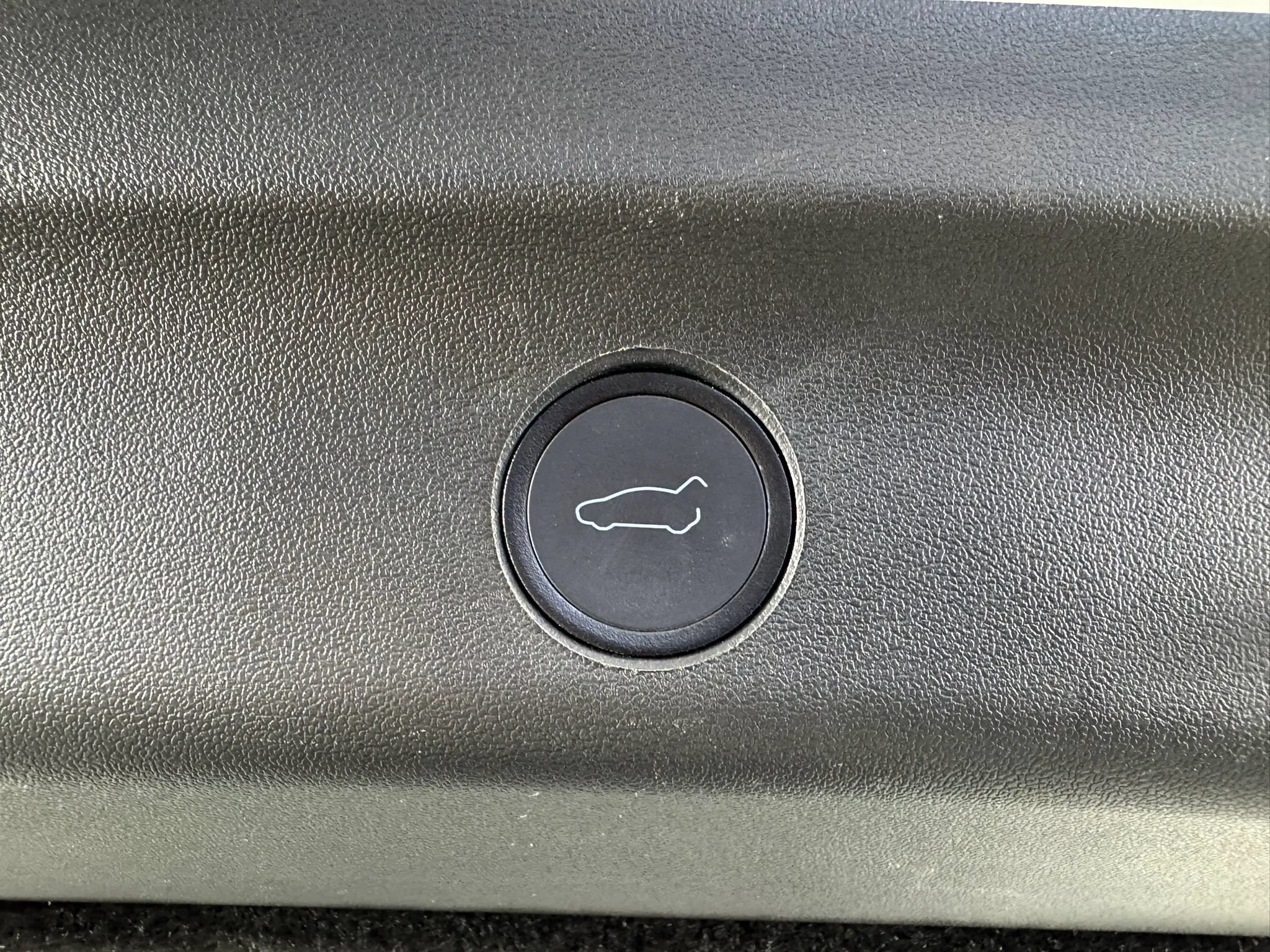 Used 2020 Tesla Model Y Long Range AWD/4WD image 28