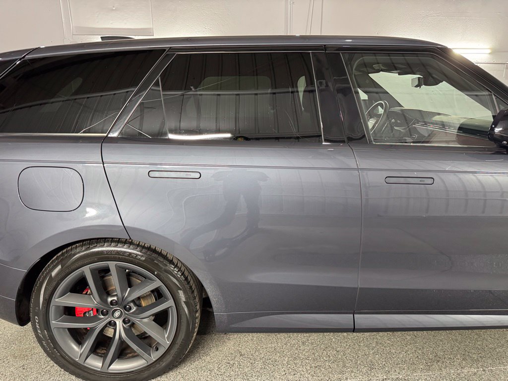 Used 2023 Land Rover Range Rover Sport SE Dynamic AWD/4WD image 8