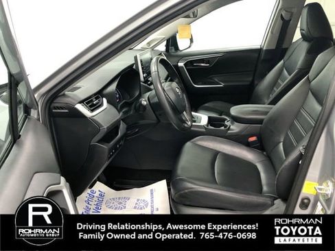 Used 2020 Toyota RAV4 XLE Premium AWD/4WD image 12