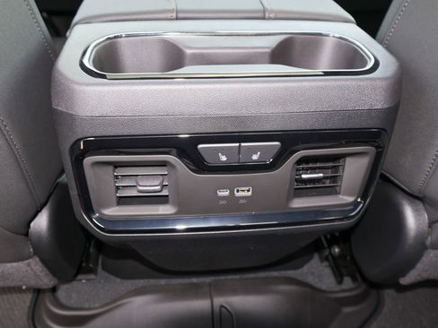 New 2026 GMC Sierra 3500 AT4 w/ AT4 Premium Plus Package AWD/4WD image 13