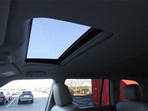 Certified 2024 Nissan Armada SL w/ Cargo Package image 10