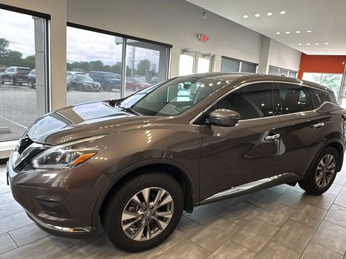 Used 2018 Nissan Murano S FWD image 7