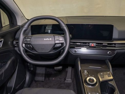 New 2026 Kia Sportage S image 7