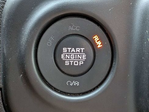 Used 2021 Jeep Wrangler Unlimited Sahara w/ Cold Weather Group image 26