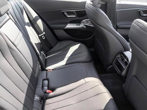 Certified 2026 Mercedes-Benz E 350 4MATIC Sedan image 22