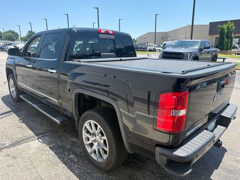 Used 2014 GMC Sierra 1500 Denali w/ Driver Alert Package AWD/4WD image 4