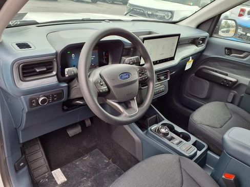 New 2025 Ford Maverick XL FWD image 7