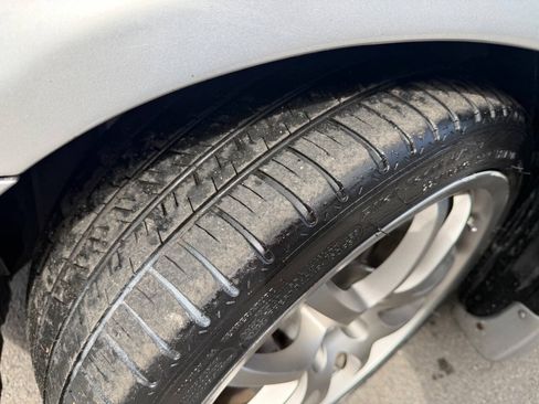 Used 2005 INFINITI G35 Coupe w/ (P01) Premium Pkg RWD image 10