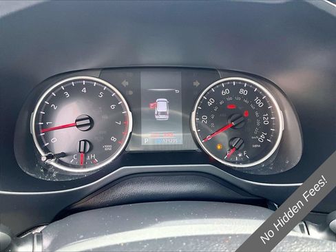 Used 2022 Toyota RAV4 LE AWD/4WD image 18