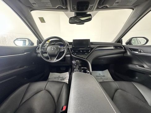Used 2024 Toyota Camry XSE w/ Cold Weather Package image 17