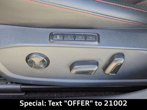 Used 2022 Volkswagen Jetta GLI Autobahn image 19