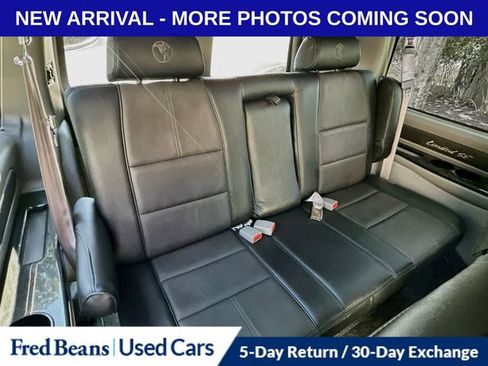 Used 2018 Chevrolet Express 2500 w/ Enhanced Convenience Package RWD image 34