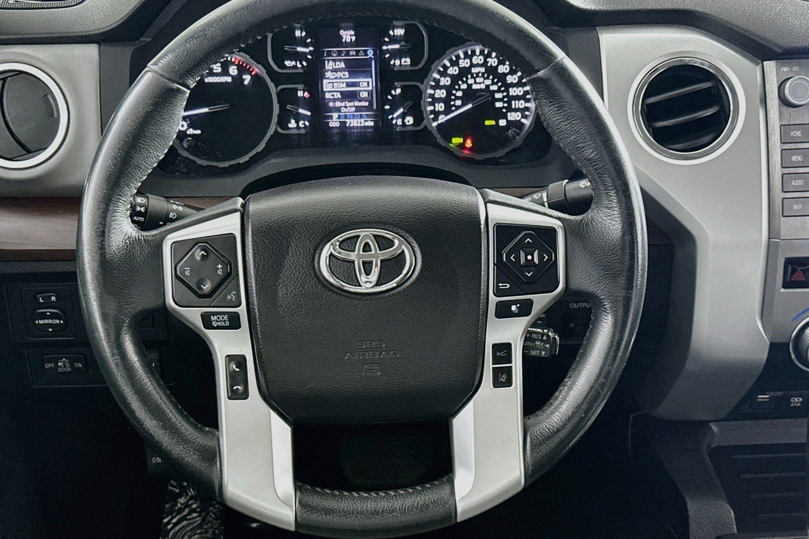 Used 2021 Toyota Tundra Limited w/ Limited Premium Package RWD image 18