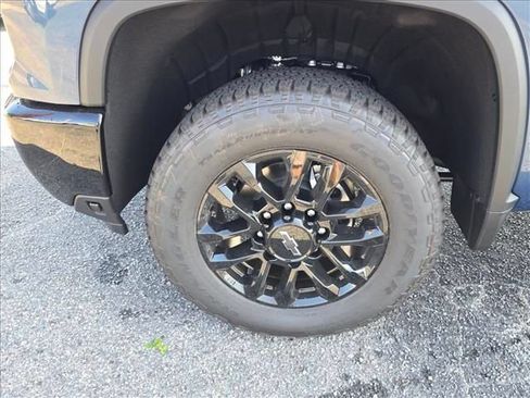 New 2026 Chevrolet Silverado 2500 Custom w/ Custom Value Package AWD/4WD image 32
