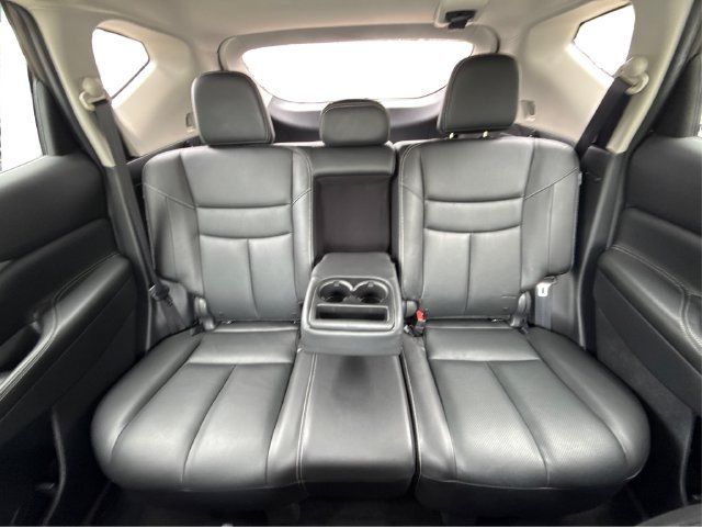 Used 2019 Nissan Murano SL w/ SL Technology Package AWD/4WD image 16
