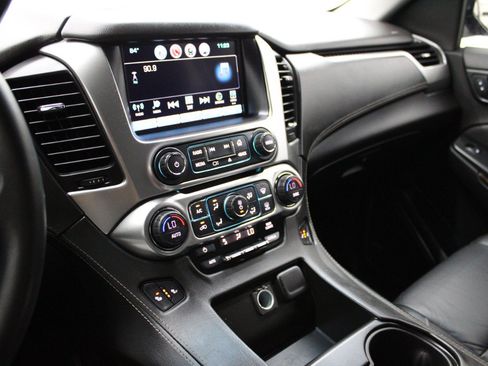 Used 2018 Chevrolet Tahoe LT RWD image 26