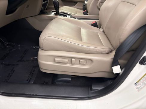 Used 2017 Honda Pilot EX-L image 10