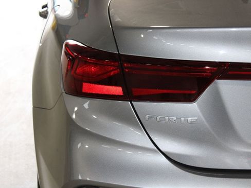 Used 2024 Kia Forte LXS FWD image 35
