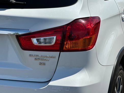 Used 2019 Mitsubishi Outlander Sport SE FWD image 25