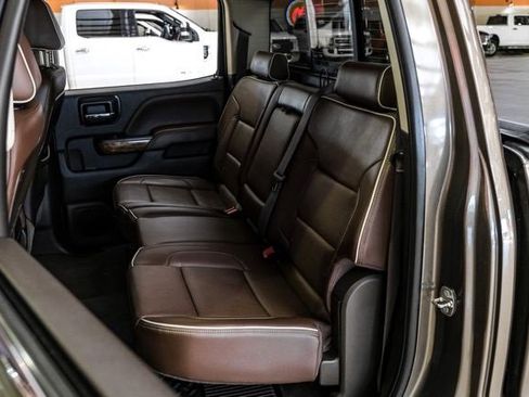 Used 2015 Chevrolet Silverado 2500 High Country w/ Duramax Plus Package image 32