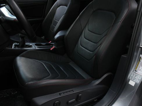 Used 2019 Volkswagen Jetta GLI Autobahn FWD image 17